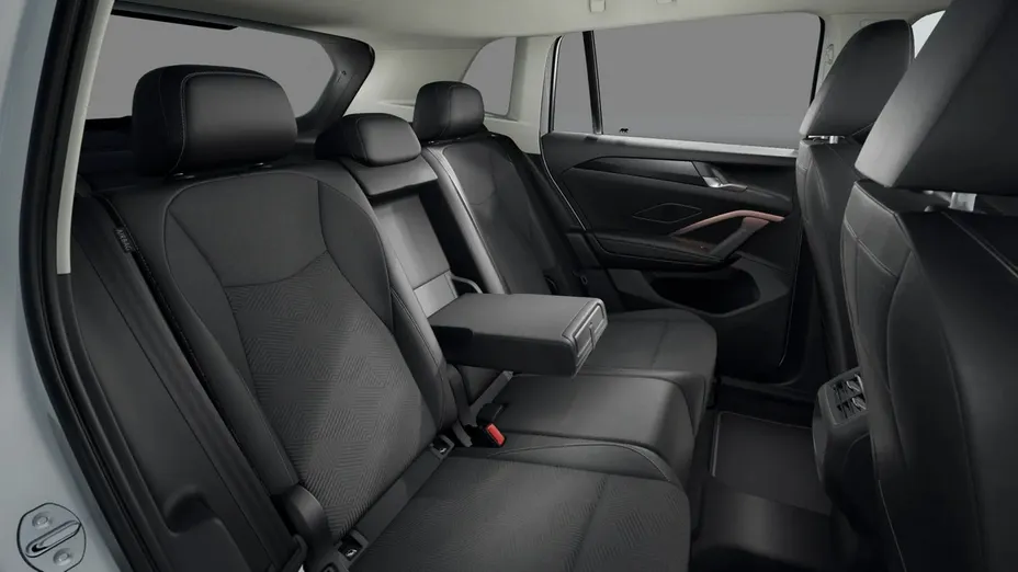 VOLKSWAGEN Tiguan -