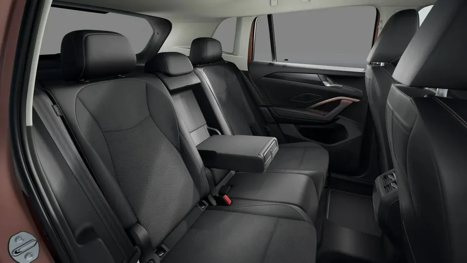 VOLKSWAGEN Tiguan -