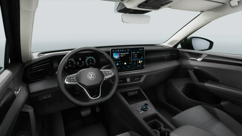 VOLKSWAGEN Tiguan -