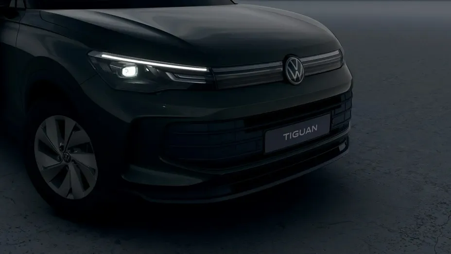VOLKSWAGEN Tiguan -