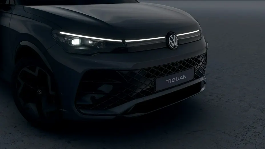 VOLKSWAGEN Tiguan -
