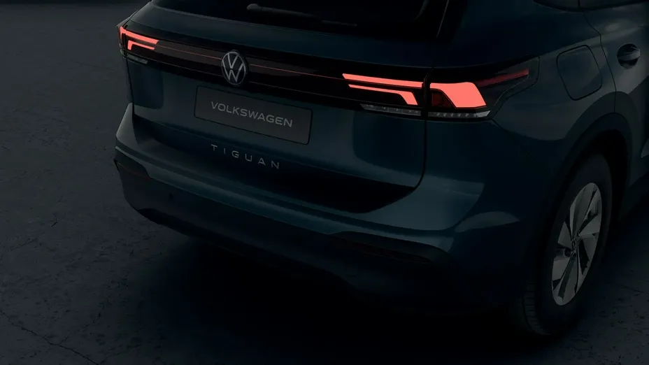 VOLKSWAGEN Tiguan -