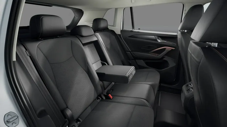 VOLKSWAGEN Tiguan -