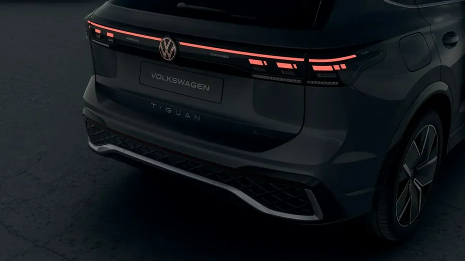 VOLKSWAGEN Tiguan -