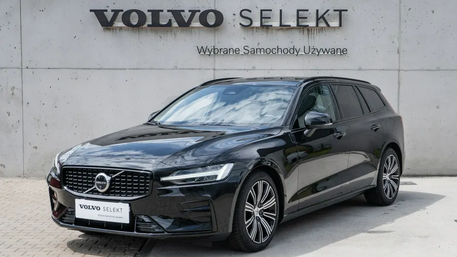 VOLVO V60 -
