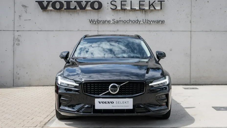 VOLVO V60 -