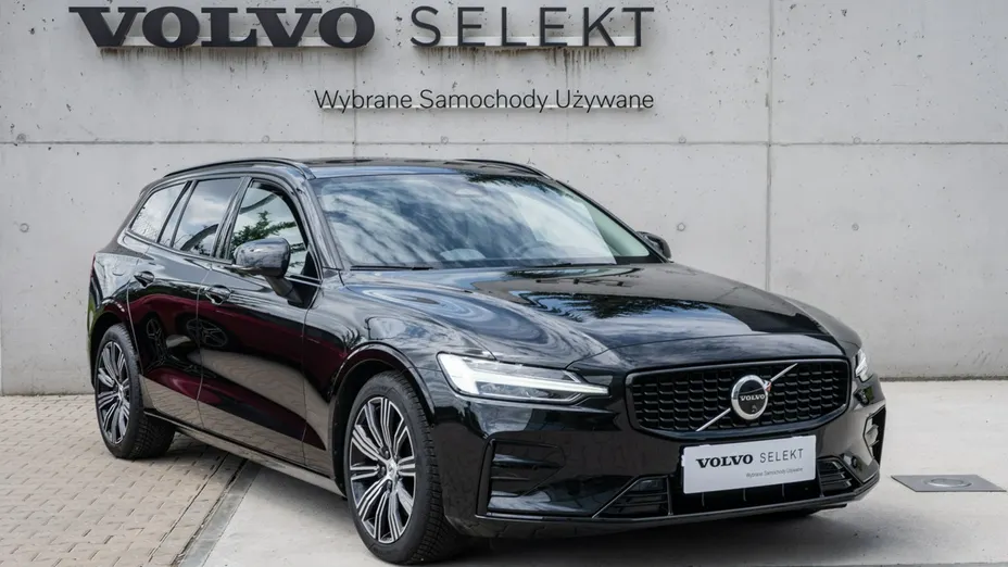 VOLVO V60 -