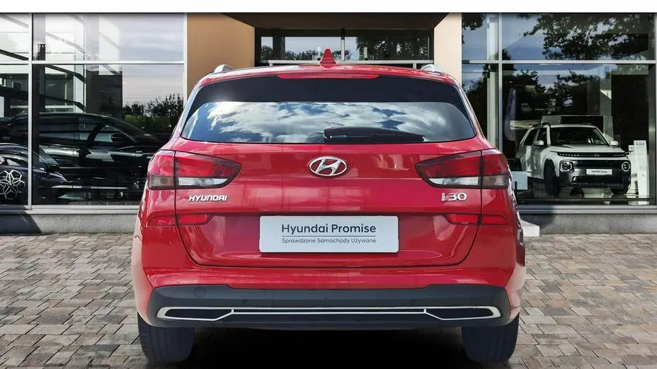 HYUNDAI i30 -
