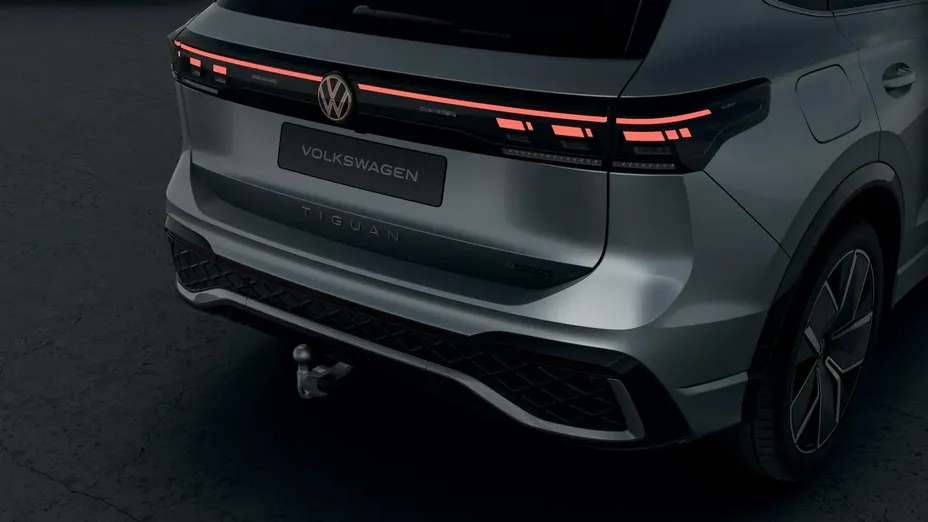 VOLKSWAGEN Tiguan -