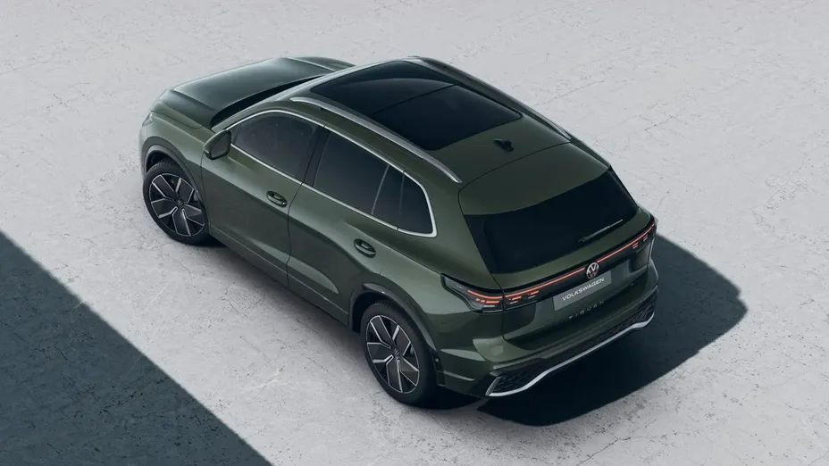 VOLKSWAGEN Tiguan -