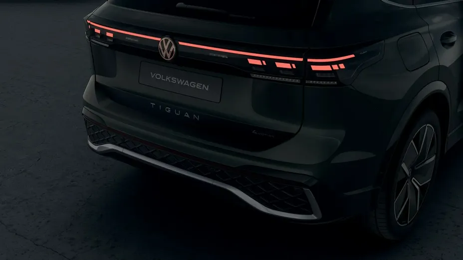 VOLKSWAGEN Tiguan -
