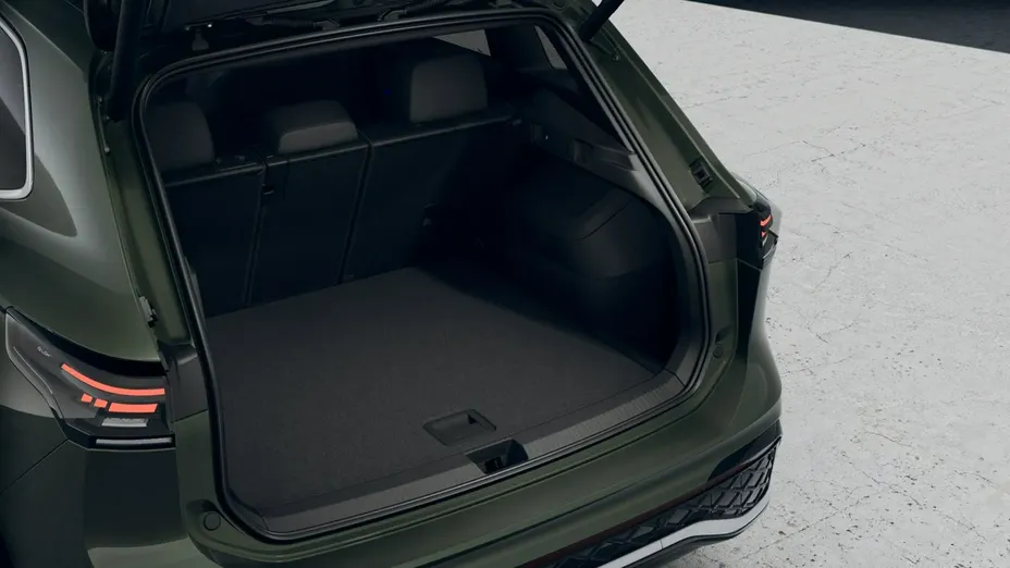 VOLKSWAGEN Tiguan -