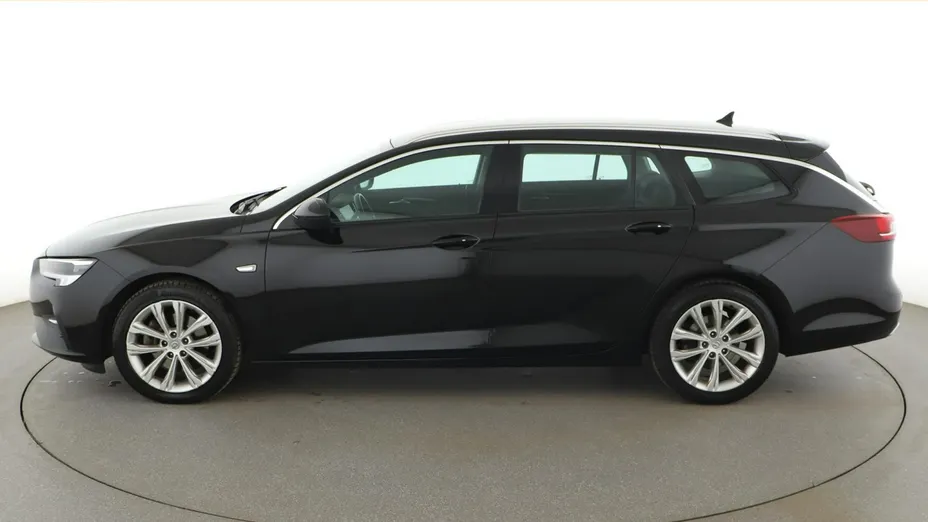 OPEL Insignia -