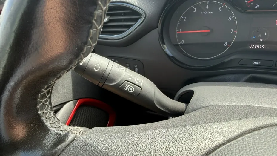 OPEL Crossland -