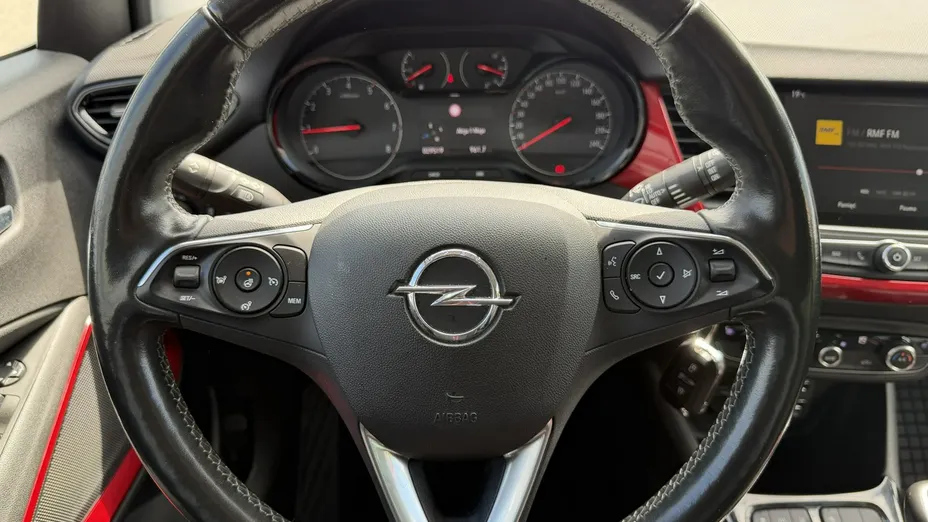 OPEL Crossland -