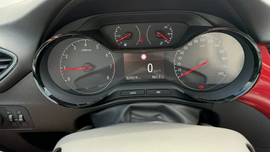 OPEL Crossland -