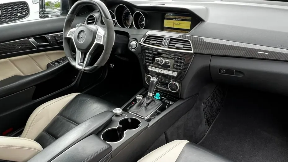 MERCEDES-BENZ C Klasa -