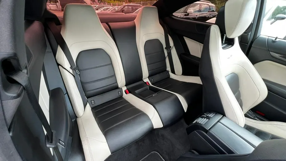 MERCEDES-BENZ C Klasa -
