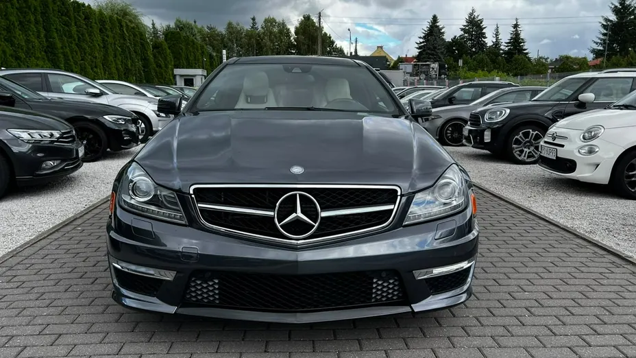 MERCEDES-BENZ C Klasa -