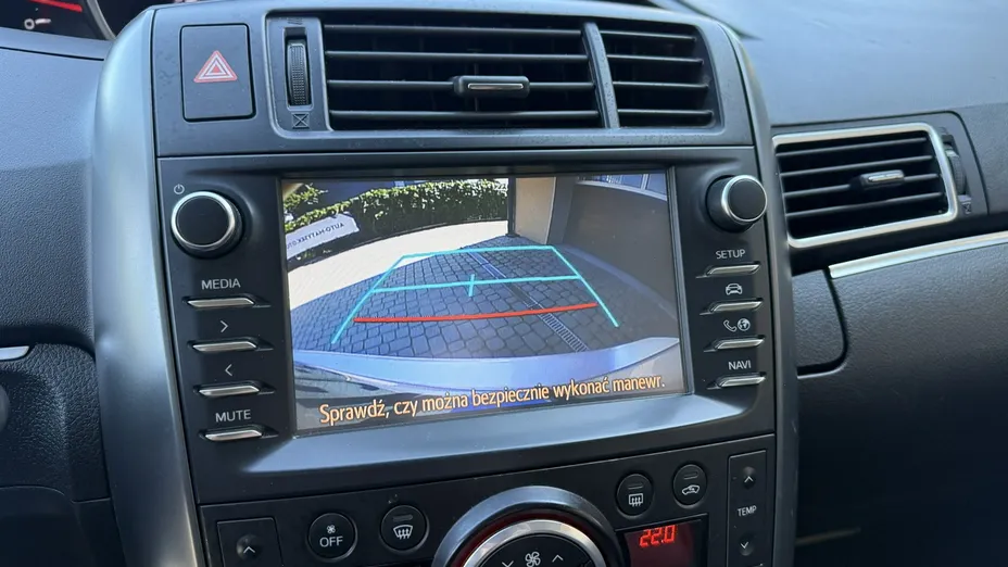 TOYOTA Verso -