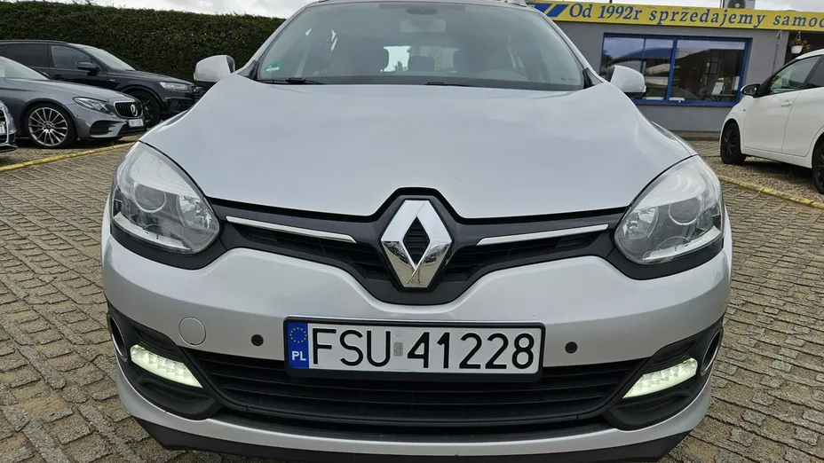 RENAULT Megane -