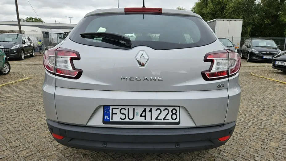 RENAULT Megane -