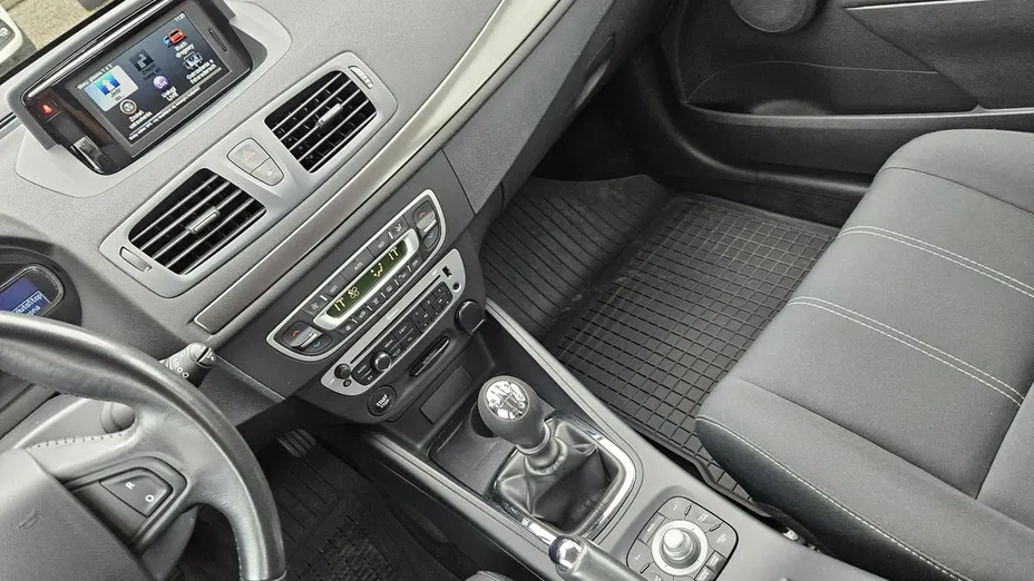 RENAULT Megane -