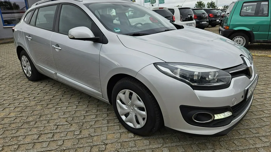 RENAULT Megane -