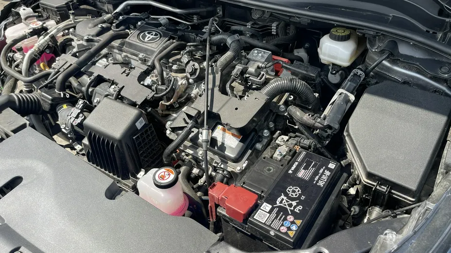 TOYOTA Corolla -