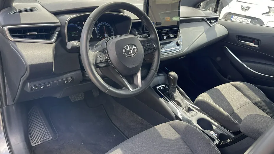 TOYOTA Corolla -