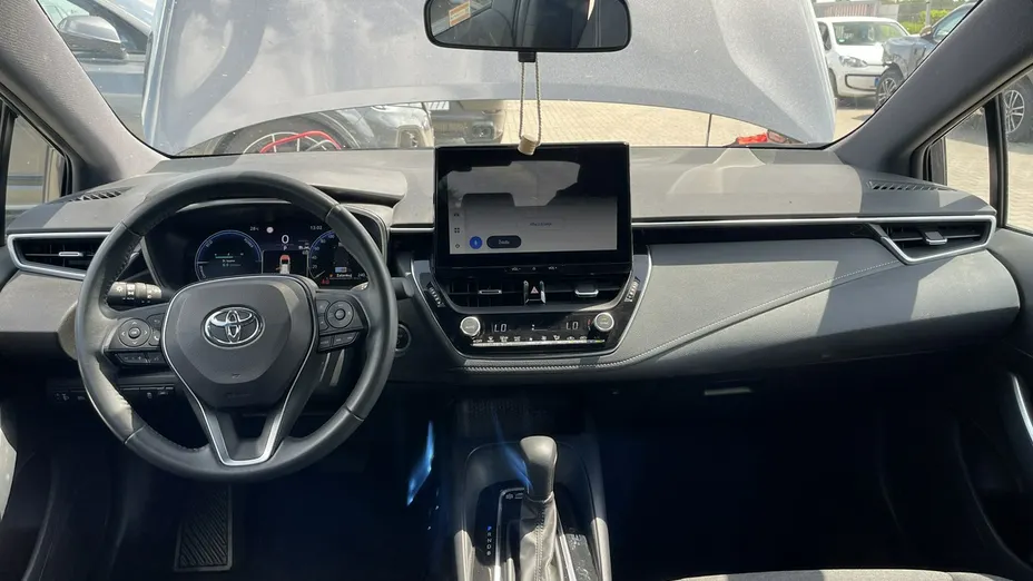 TOYOTA Corolla -