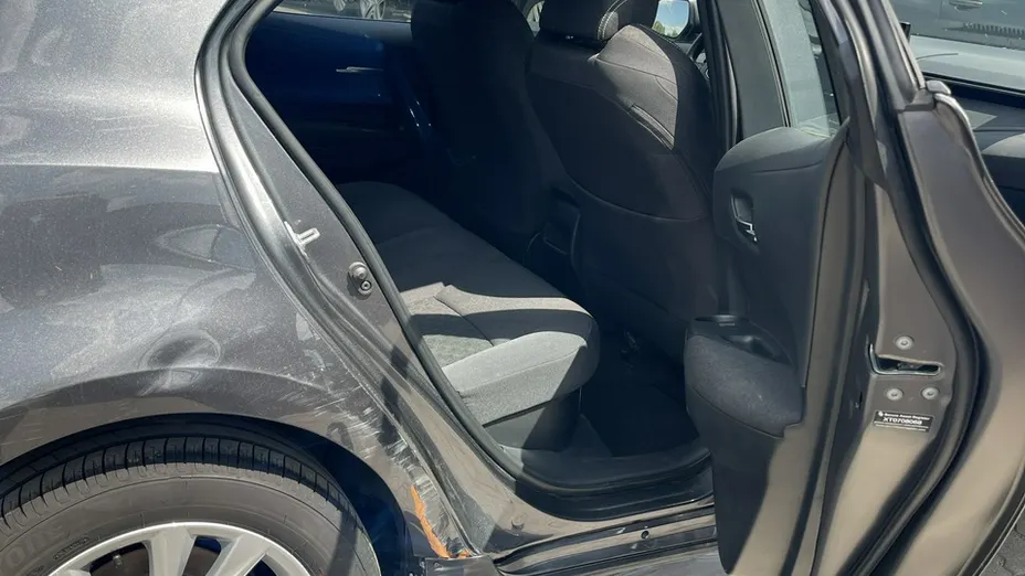 TOYOTA Corolla -