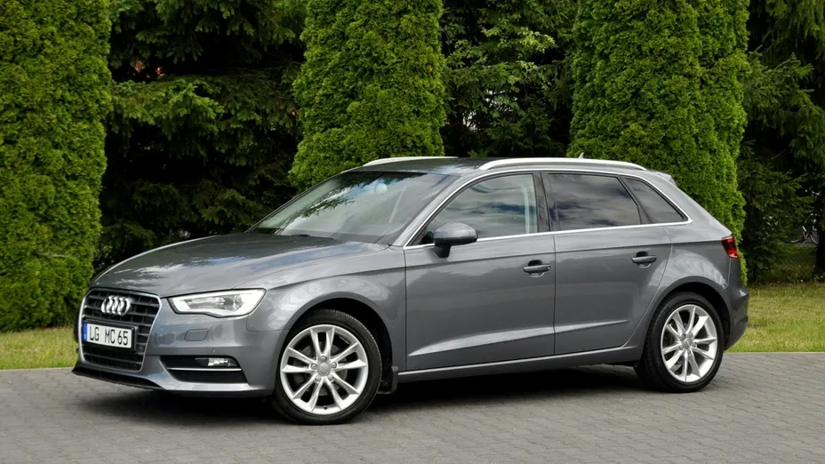 AUDI A3 -