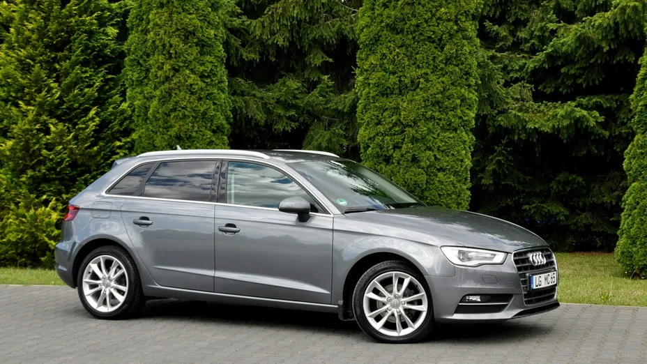 AUDI A3 -