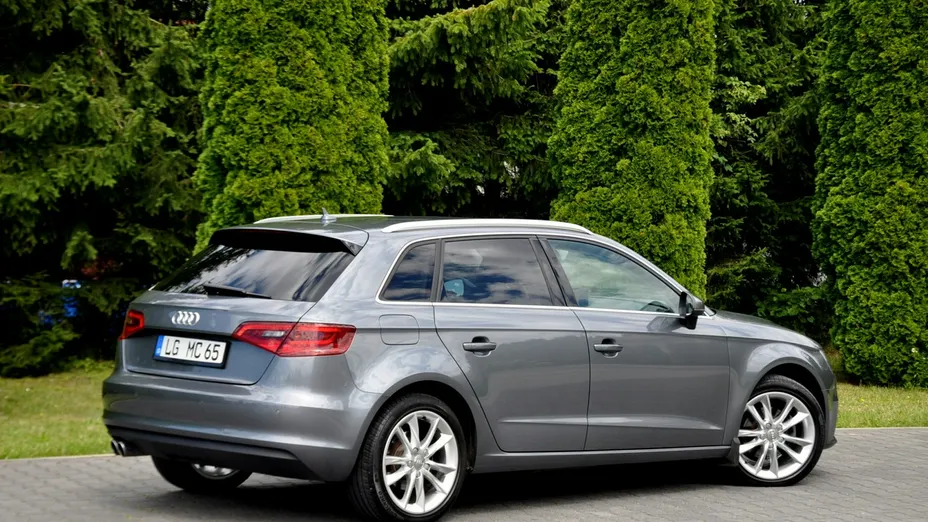 AUDI A3 -