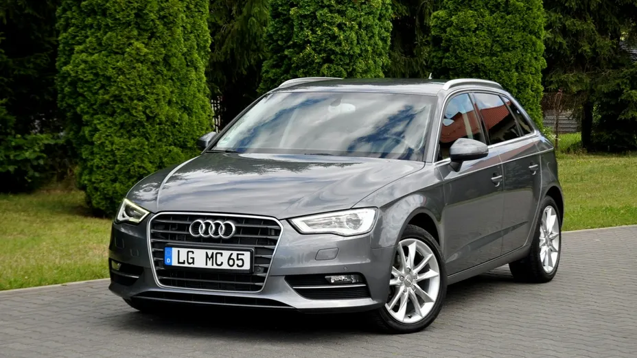 AUDI A3 -