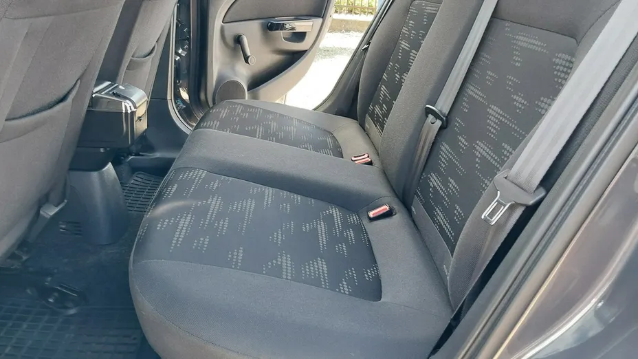 OPEL Corsa -