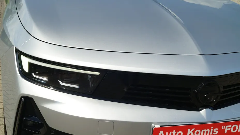 OPEL Astra -