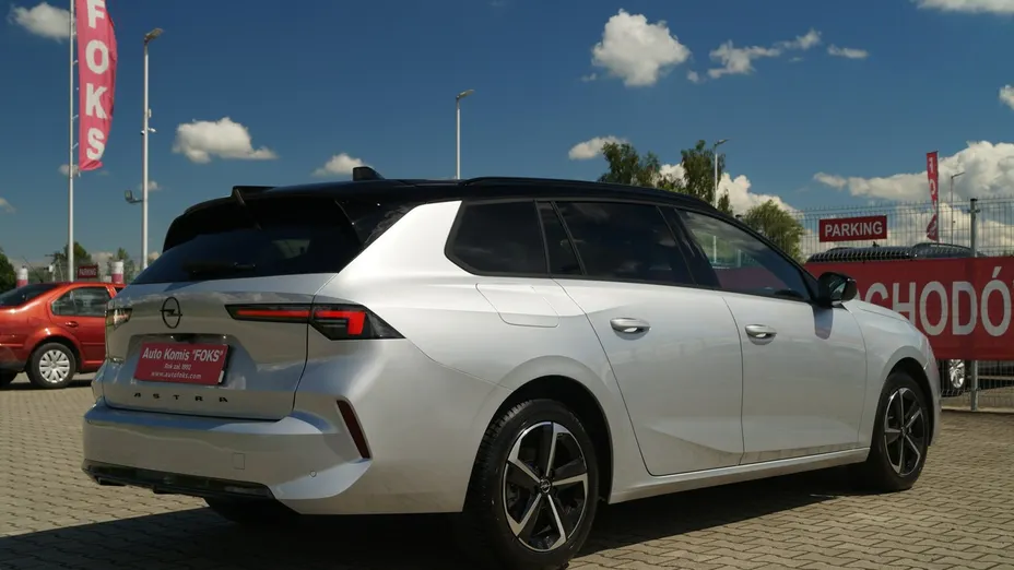 OPEL Astra -