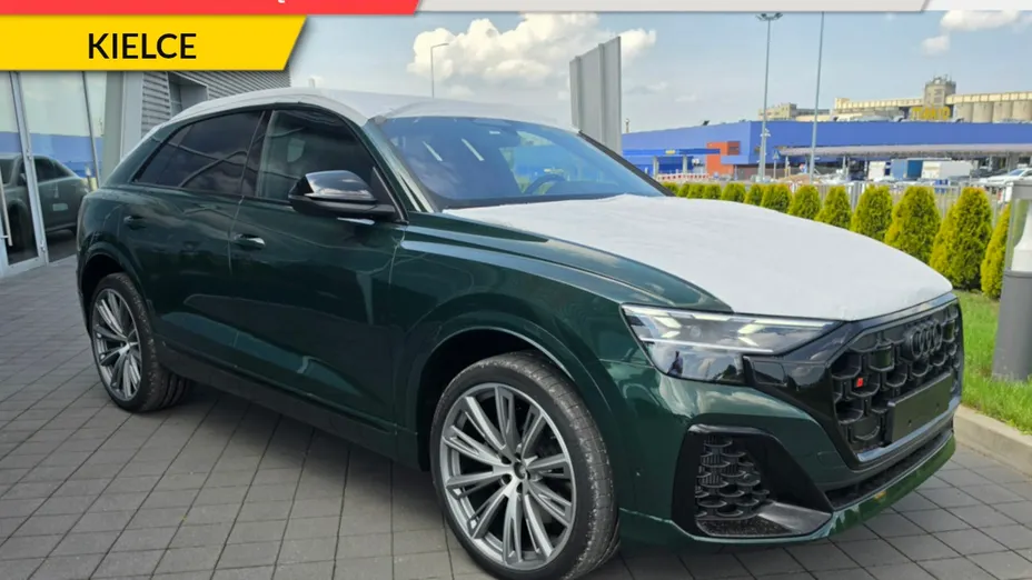 AUDI SQ8 -