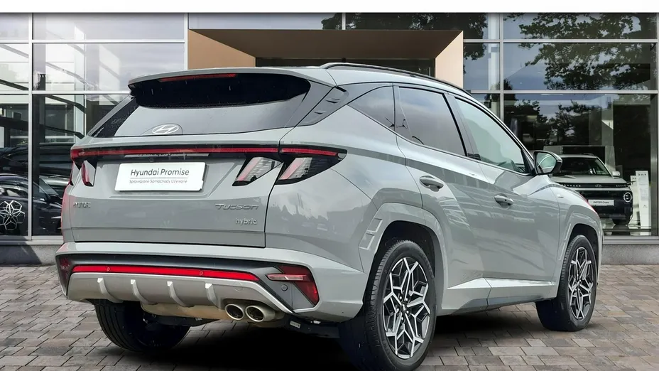 HYUNDAI Tucson -