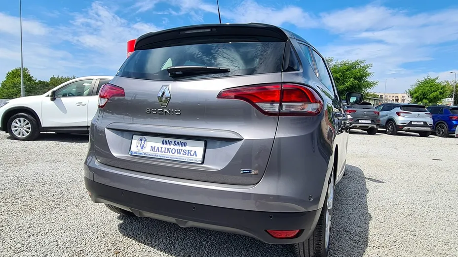 RENAULT Scenic -