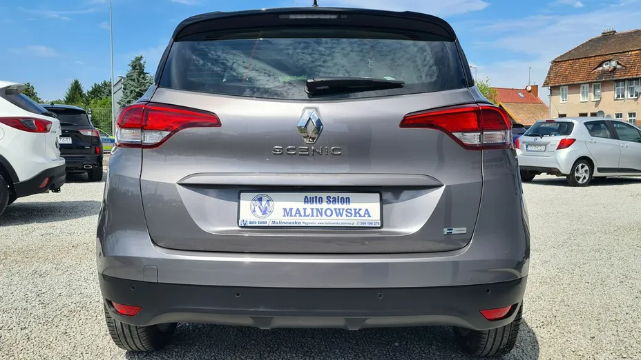 RENAULT Scenic -