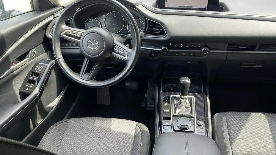 MAZDA CX-30 -