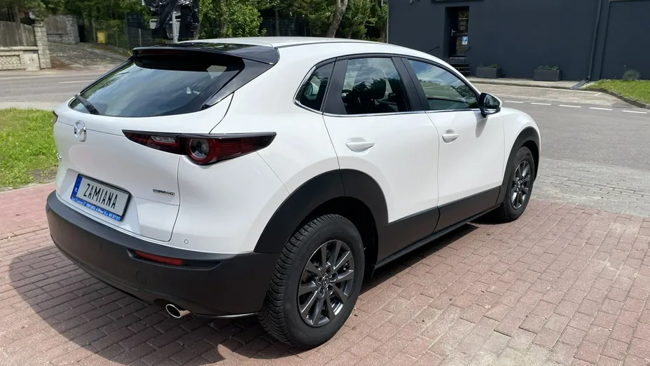 MAZDA CX-30 -