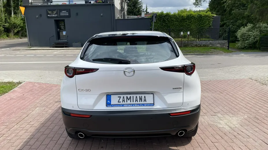 MAZDA CX-30 -
