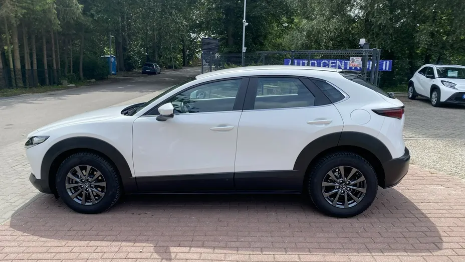 MAZDA CX-30 -