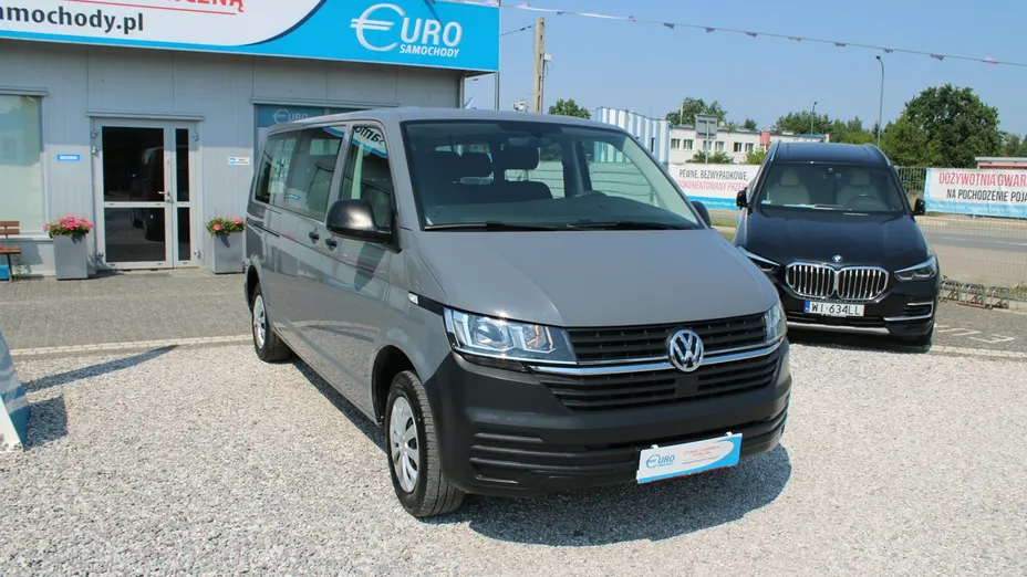 VOLKSWAGEN Transporter -