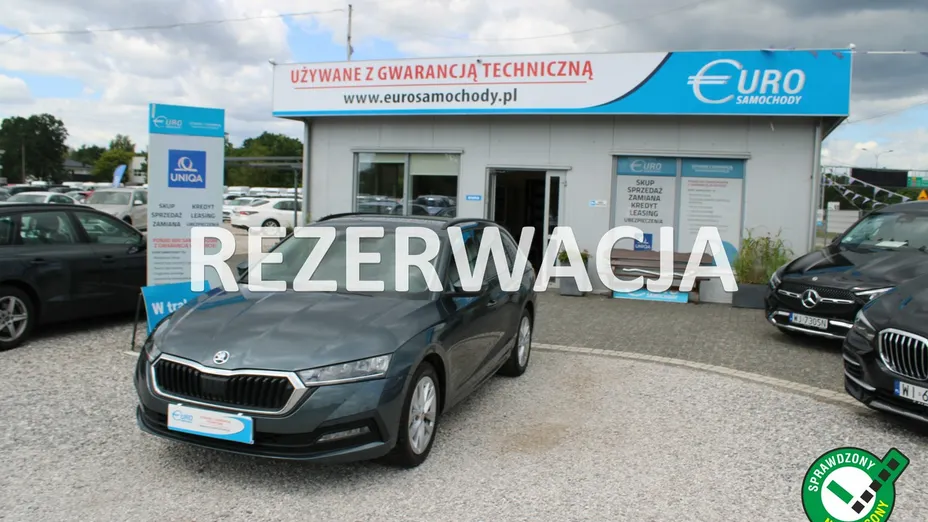 SKODA Octavia -