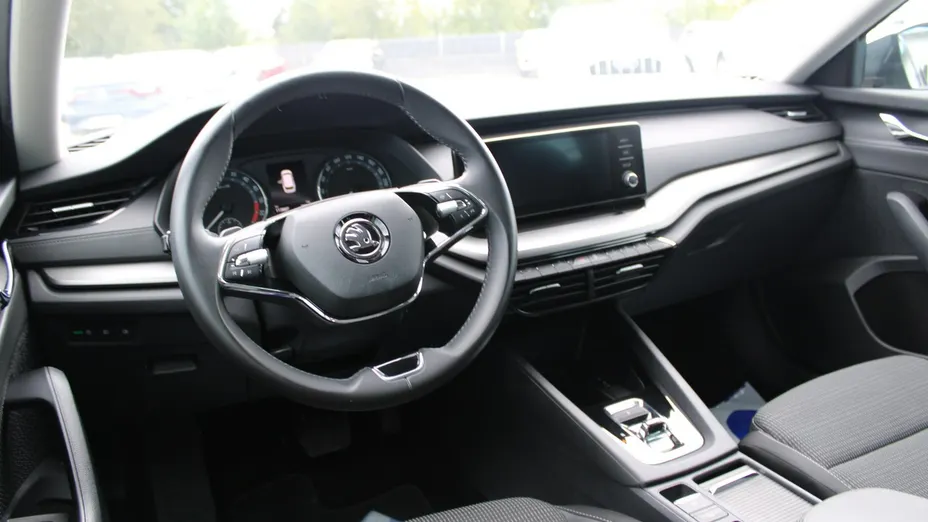 SKODA Octavia -